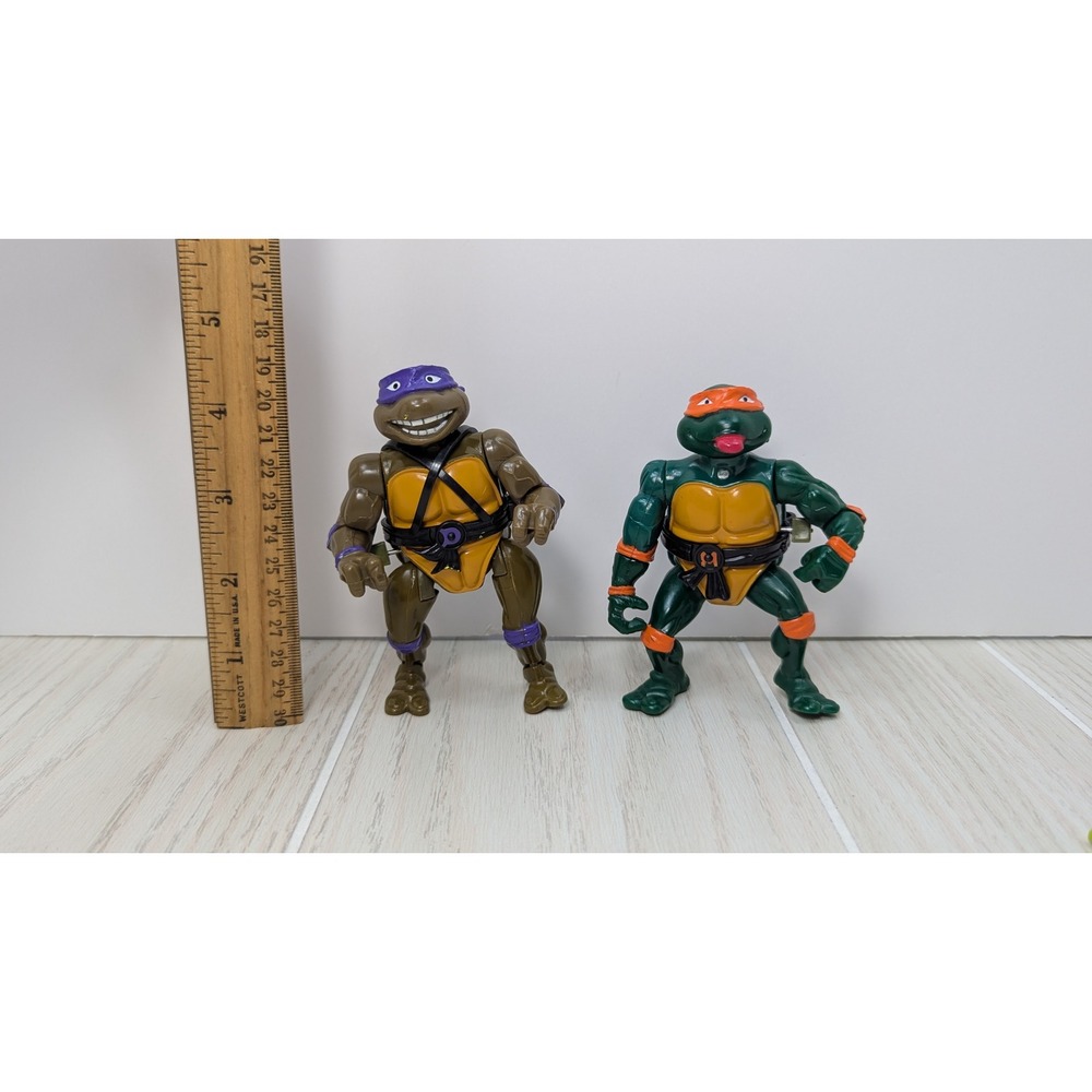 Playmates TMNT Sewer Swimmin Donatello Rock N Roll Michelangelo wind up figures - Picture 3 of 10